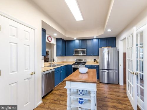 12006 Wood Pond Ct, Fredericksburg VA  22407-2575 exterior