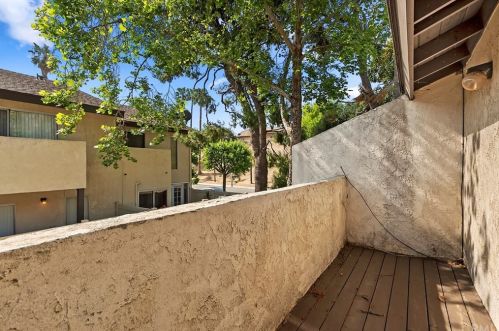 1286 Mohave Dr, Colton CA  92324-4755 exterior