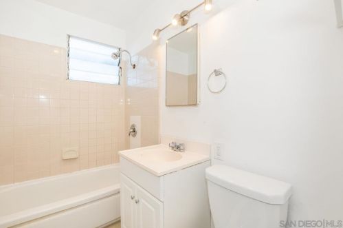 3812 Conrad Ave, San Diego CA 92117-2018 exterior