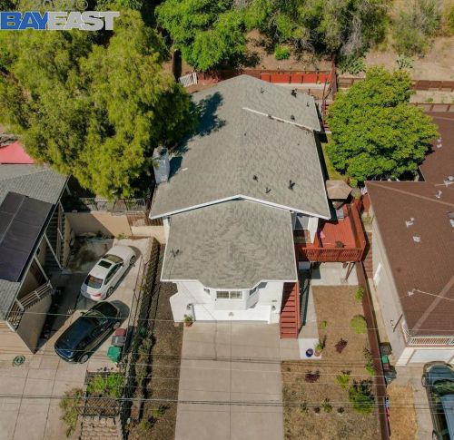 24494 Leona Dr, Hayward CA  94542-1010 exterior