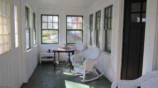 32 Riekens Trl, Parsippany NJ  07834-1530 exterior