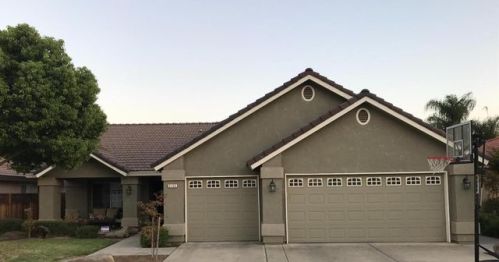 2464 Plumwood Way, Madera, CA 93637-9298