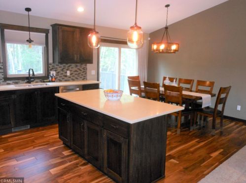 4907 Trails End Dr, Duluth MN  55811-3688 exterior