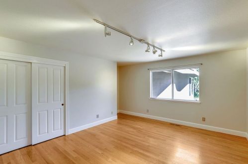 10000 Walter Welsher Ct, Gilroy CA  95020-9704 exterior