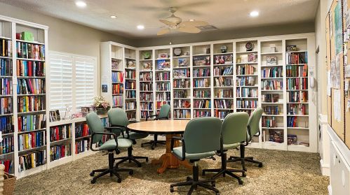 402 Grv Isle Cir, Vero Beach FL 32962-8507 exterior