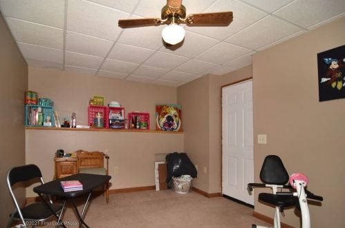 160 Howard Ave, Coventry RI  02816-7742 exterior