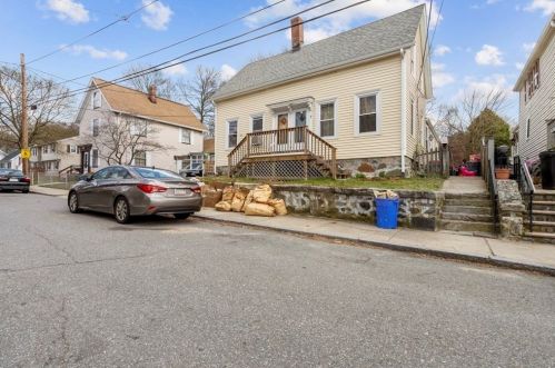 7 Church St, Woburn, MA 01801-3024