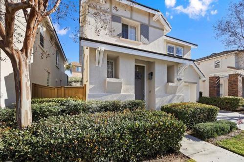 42056 Calabria Dr, Temecula CA  92591-5721 exterior