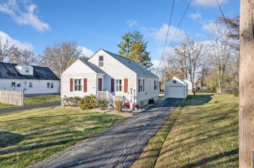 205 Grandin Dr, Brown County, OH 45121-1057