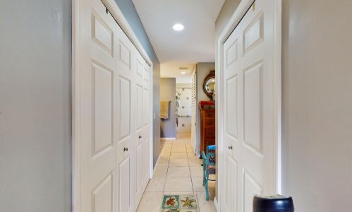 4026 62 Ave, Vero Beach FL 32968-9718 exterior