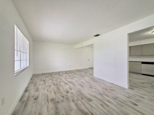 483 Hoffman St, Lake Alfred FL  33850-3025 exterior