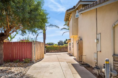510 Riddering St, Santa Maria, CA 93455-1376