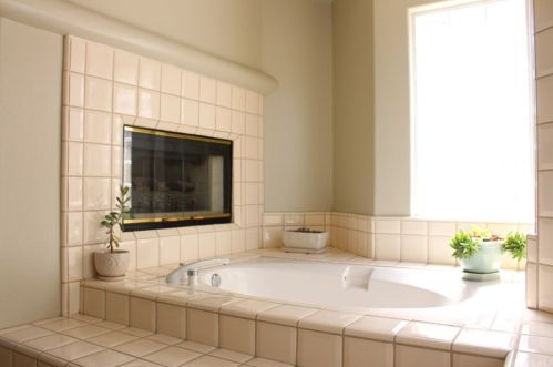 13904 Las Entradas, Bakersfield CA 93314-4209 exterior