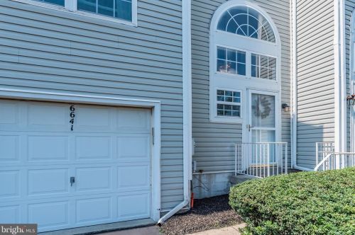 6641 Springford Ter, Harrisburg, PA 17111-6989