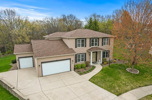 2436 Forest Hill Ct, Waukesha, WI 53188-2051