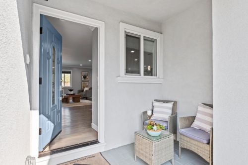 1520 Meadowlark Ln, Sunnyvale, CA 94087-4845