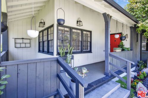 12202 Hartsook St, North Hollywood CA  91601-3961 exterior