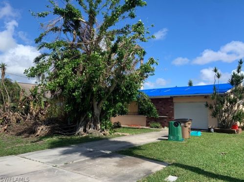 4827 3rd Ave, Cape Coral, FL 33914-7152
