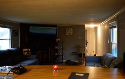 2208 Blair Dr, Yardley PA  19067-3606 exterior