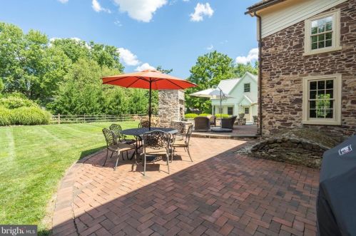 737 Hoover Rd, Blue Bell PA  19422-2015 exterior