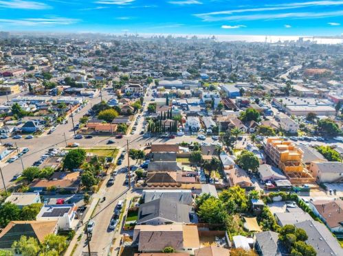 244 27th St, San Diego CA  92102-3118 exterior