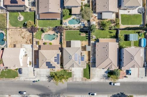 43760 58th St, Lancaster CA  93536-7153 exterior