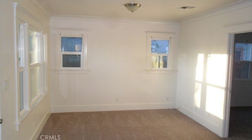 3749 Roosevelt St, Riverside, CA 92503-4240