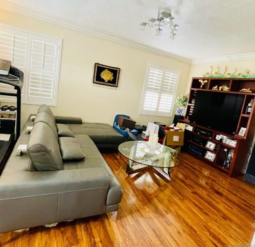 5314 Streamview Dr, San Diego, CA 92105-3206