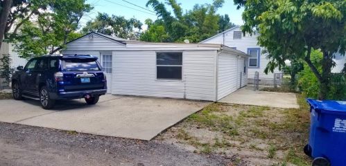 1420 25th St, Saint Petersburg FL  33713-5650 exterior
