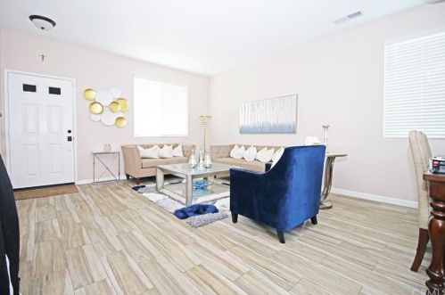 13751 Misty Path, Victorville, CA 92392-5545