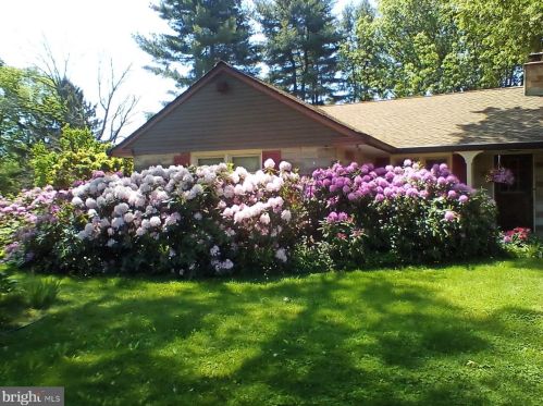 1106 Vilsmeier Rd, Lansdale PA  19446-1711 exterior