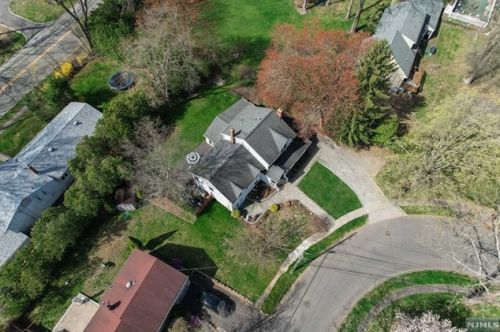 98 Birch St, Closter NJ  07624-1745 exterior