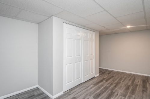 65 Flagg St, Worcester MA  01602-1452 exterior