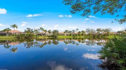 28835 Yellow Fin Trl, Bonita Springs, FL 34135-8599