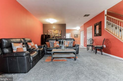 1445 Shippen Ln, Washington, DC 20020-2902
