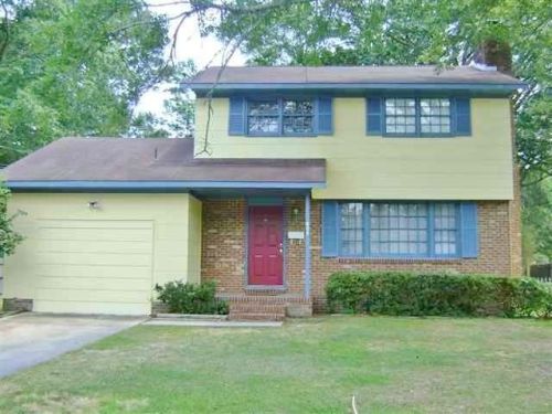 806 Gardenview Dr, Jacksonville, NC 28540-3818