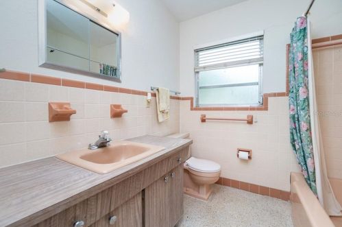 108 Lyons Bay Rd, Nokomis FL 34275-3015 exterior