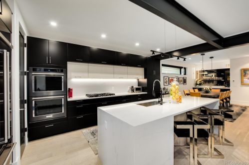 376 Gilpin St, Denver CO 80218-2523 exterior