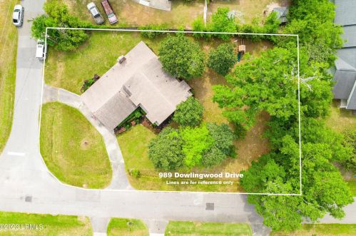 989 Dowlingwood Dr, Beaufort SC  29902-6323 exterior
