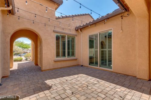 26716 10th Ln, Phoenix, AZ 85085-6379