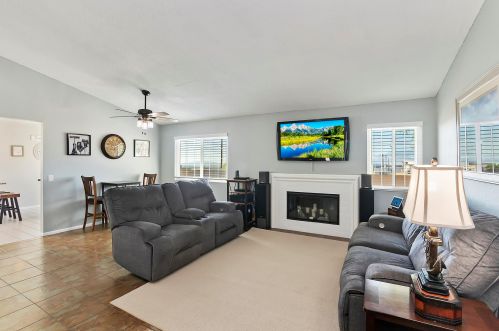 64451 Brae Burn Ave, Desert Hot Springs CA  92240-1240 exterior