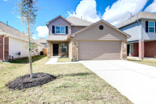 5635 Plantation Forest Dr, Katy TX  77449-1573 exterior