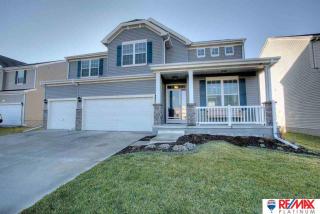 8627 165th St, Omaha, NE 68136-1354