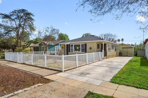 4544 Edgewood Pl, Riverside, CA 92506-1077