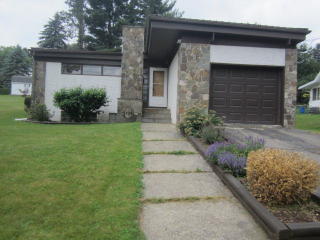 233 4th St, Towanda, PA 18848-1321