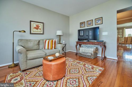 15120 Lilywood Ln, Haymarket VA  20169-6248 exterior