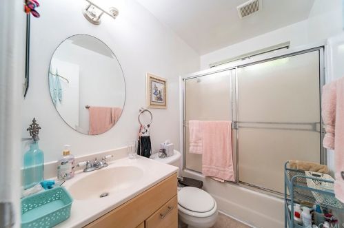 826 Obispo Ave, Long Beach CA  90804-5036 exterior