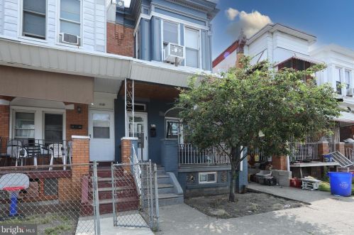 1230 Princess Ave, Camden, NJ 08103-2830