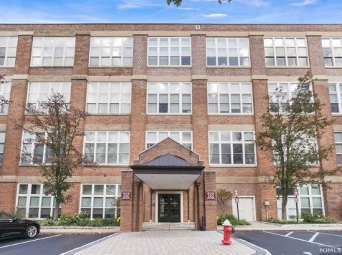 280 Main St, West Paterson NJ  07424-1236 exterior