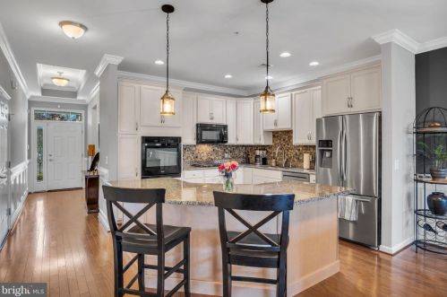 228 Colonial Dr, Navy Sup Dpt PA  17050-9505 exterior